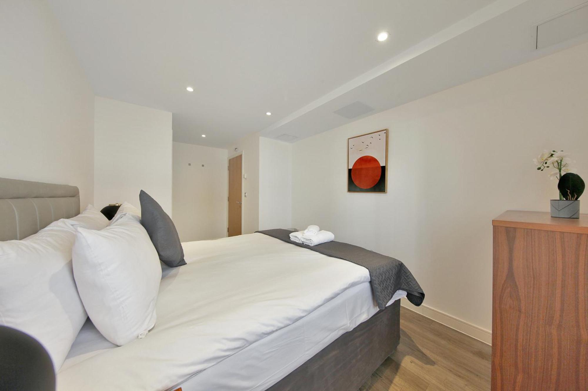2 Bed Executive Apartment Next To Liverpool Street Free Wifi By City Stay Aparts Londen Buitenkant foto
