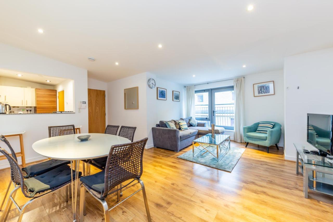 2 Bed Executive Apartment Next To Liverpool Street Free Wifi By City Stay Aparts Londen Buitenkant foto